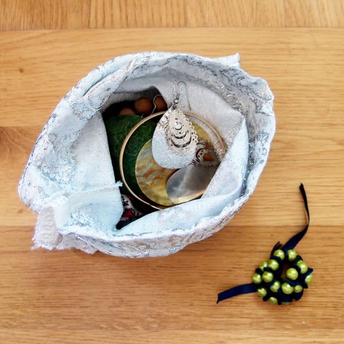 woreczek srebrny1.jpg